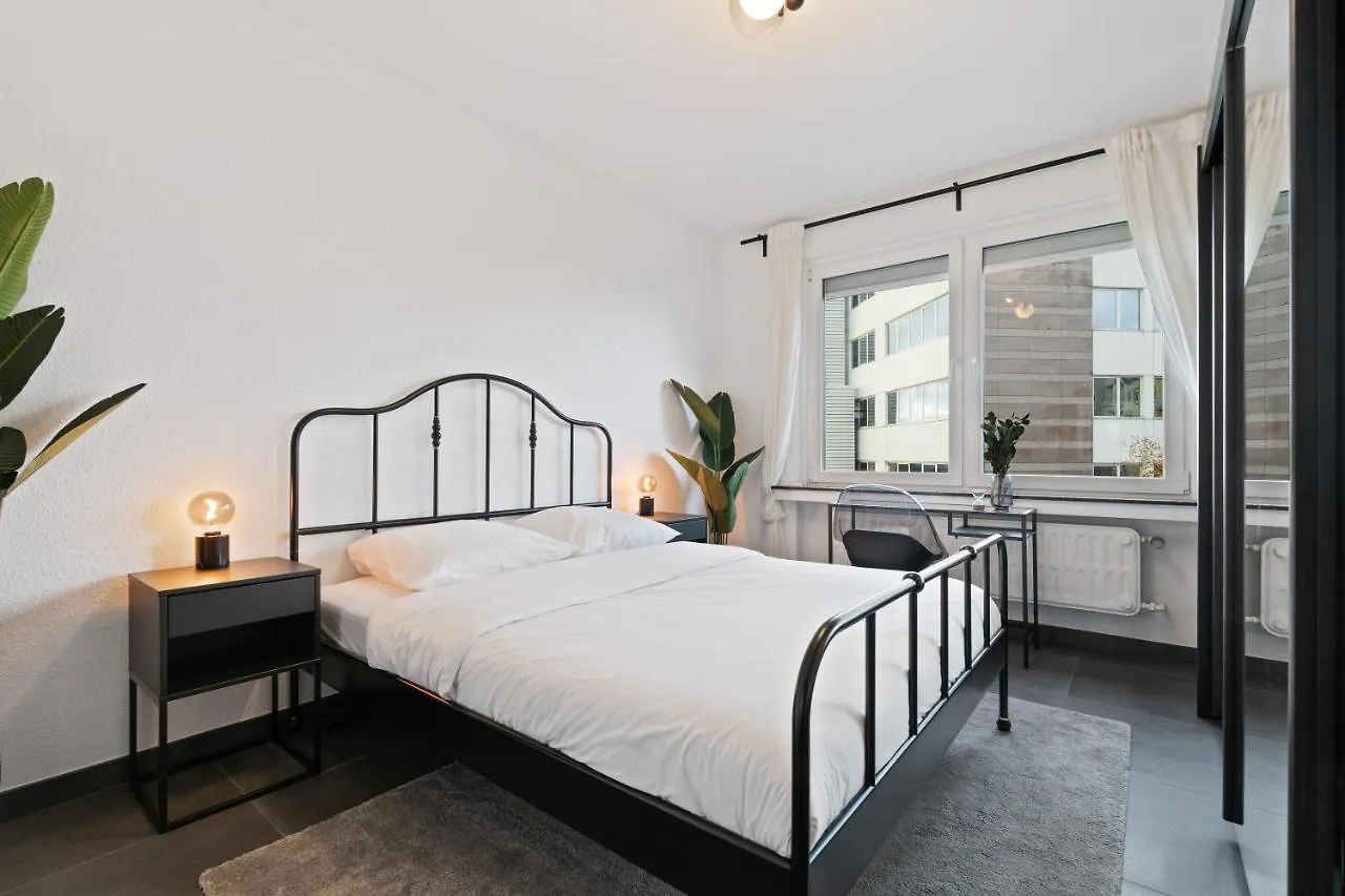 Appartement Charming 1Br Apt W/ Terrace & 5 Min Drive To City à Luxembourg